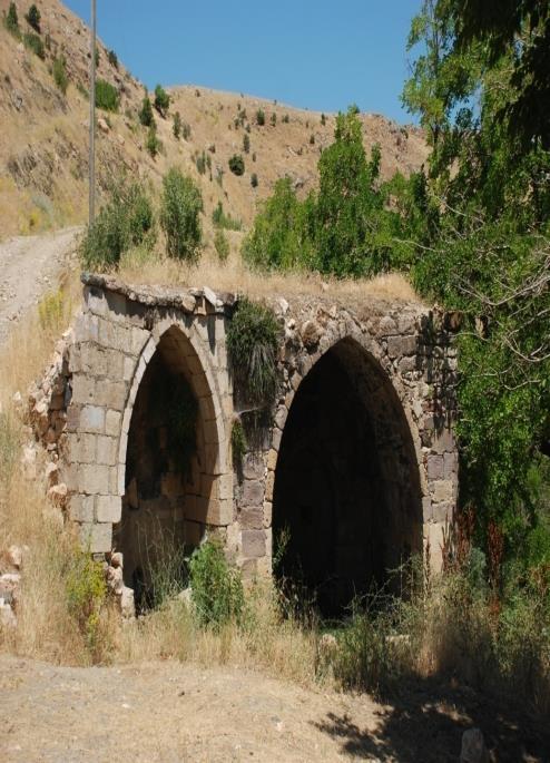 Bu camii de Çelebi Ağa Cami gibi, Keban Baraj Projesi nedeniyle baraj suları altında kalacağı için, 1971 yılında ODTÜ ve Vakıflar Genel Müdürlüğü nün ortak çalışması sonucunda, yapı taşları sökülerek