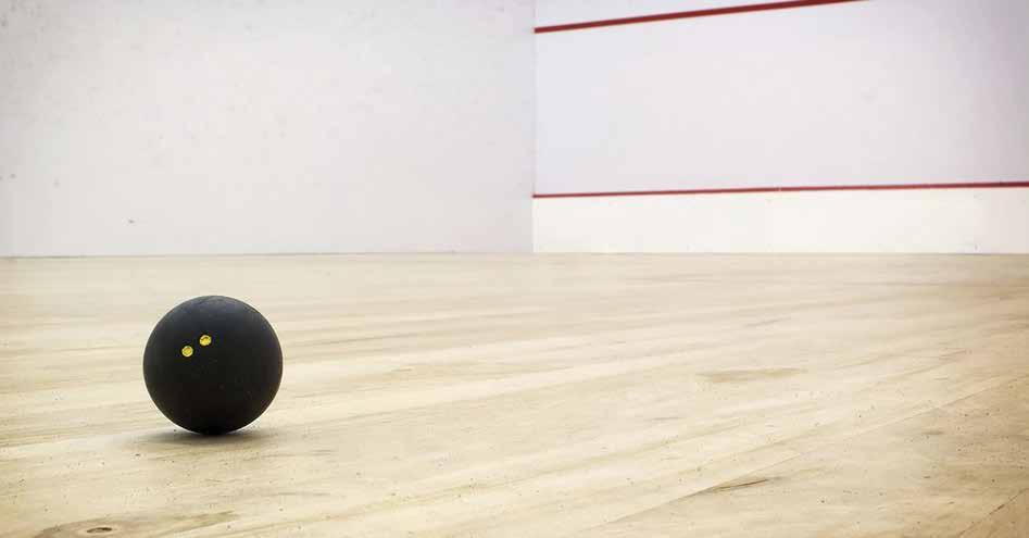 YAŞAM TARZI SQUASH SEVERLER BİR KEZ DAHA BİR ARADA Club House 2011 yılından beri çeşitli ulusal ve uluslararası squash turnuvalarına ev sahipliği yapıyor.