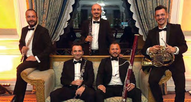 BİR ŞÖLENDİR OPERA: FRANSIZ OPERASI OPERA IS A FEAST: FRENCH OPERA 14 Ekim October Pazartesi Monday - 18.00 SERAS ÜFLEMELİ BEŞLİSİ SERAS WIND QUINTET 21 Ekim October Pazartesi Monday - 18.