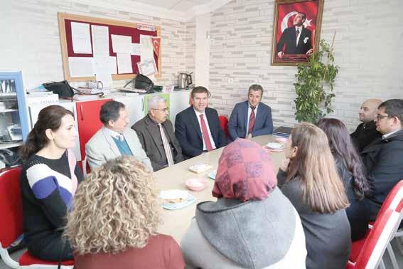 Burdur Belediye Başkanı Ali Orkun Ercengiz Yönetici ve Öğretmenlere Burdur Belediyesinin proje ve çalışmaları hakkında bilgi vererek; "Okullarımıza Belediyemizin T.C.