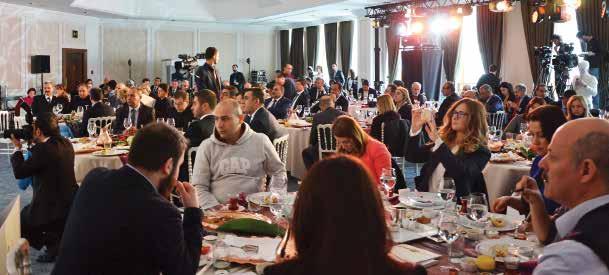 HABERLER Başarı Paylaşıldı Gastronomi dalında Birleşmiş Milletler Eğitim, Bilim ve Kültür Örgütü nün (UNESCO) Yaratıcı Şehirler Ağı na dahil edilmeye hak kazanan Gaziantep in başarısı, İstanbul