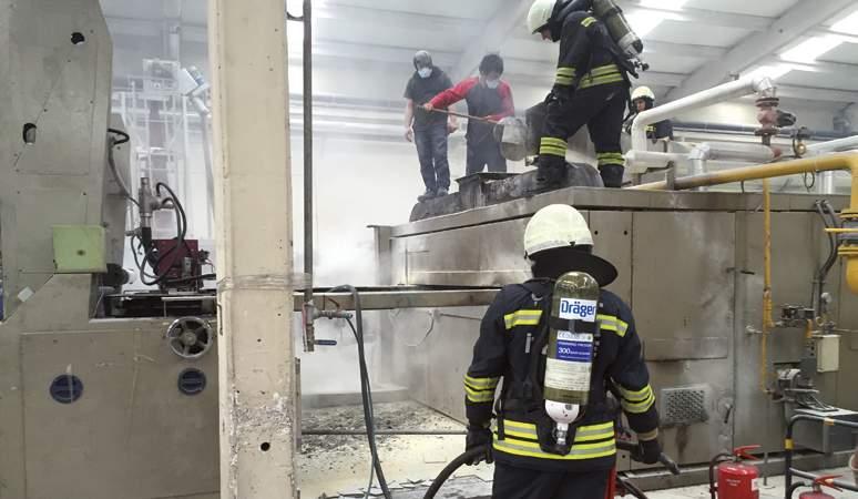 ACİL DURUM RİSK YÖNETİMİ ÇALIŞMALARIMIZ ÇOSB sınırları içerisinde veya yakın ilçelerde, çalışma saatlerinde veya dışında, herhangi bir olağanüstü - acil durumda (doğal afet, kötü hava şartları,