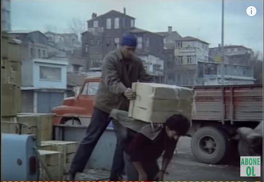 17) filmleri de yine İstanbul da çekilen filmler arasında yer almaktadır. 1970 ler: Karşıtlıklar Dönemi(1970-1980) 1970 ler, Türkiye de Karşıtlıklar Dönemi olarak adlandırılmaktadır.