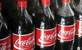 ülkeler bloğunun ilk ülkesi oldu 92 yılında, Coca-Cola Hellenic Şişeleme Şirketi Bulgaristan fabrikasını satın aldı Şirket ülkenin en büyük alkolsüz içecek