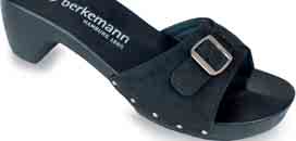 High-quality buckles help to optimally adjust the adjustable