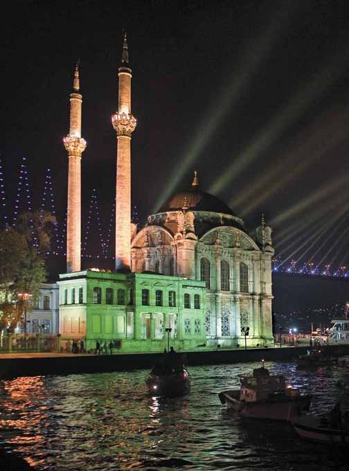 Ortaköy Camii