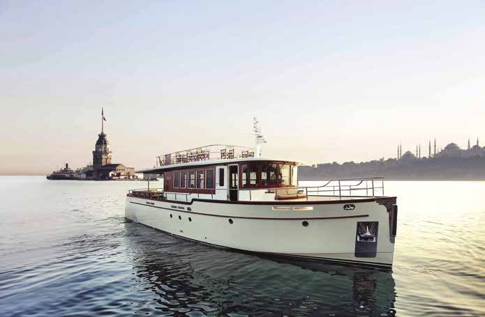 İstanbul Denizlerinin Yeni Klasiği: Armada Gezi Teknesi. Boğaz da yıl boyunca yapacağınız unutulmaz geziler için.