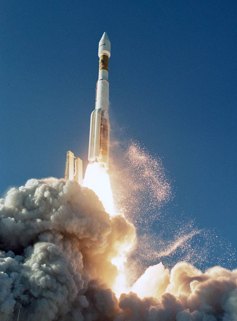 Dünyanin en Gelişmiş Uyduları (I-4) Şimdiye kadar fırlatılan en büyük Ticari uydular I-3 ün 16 katı kapasite Kullanım yoğunluğuna göre kapasite aktarım