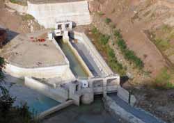 erenköy regülatörü ve hes İlk enerji üretim tesisimiz olan Erenköy Regülatörü ve Hidroelektrik Santral projesi 2010 yılında hayata geçirildi.