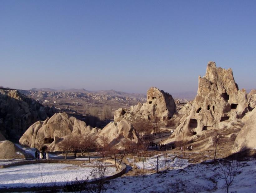 sağlığı, ekonomi, temel ve uygulamalı bilim ve insanın sosyal ilişkileri (insan ekolojisi) alanlarında birçok pratik uygulamaları vardır.