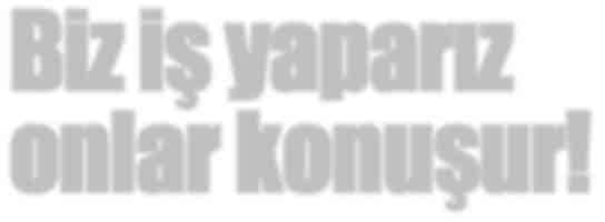 Üstelik karayolu, havayolu ile kıyaslandığında çok daha riskli. Her an aracın trafikte başka bir araçla çarpışma ihtimali var. Maalesef mevzuatta eksiklikler var.