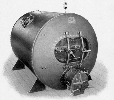 2.1.1.7. 20. Yüzyıl 1903 yılında Siebe Gorman tarafından solunum cihazı seti yapmış olup, cihaz geliştirilerek diğer dalgıç ekipmanları ile birlikte imal edilmeye başlanmıştır.