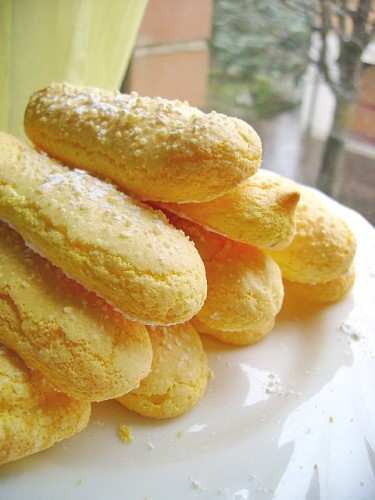 SAVOIARDI BISCUITS from Piedmont /Sardinia Ingredients for 300gr biscuits: 4 eggs 120gr zucchero semolato 100gr white flour 50gr potatoes flour Butter Powdered sugar In a medium mixing bowl beat egg