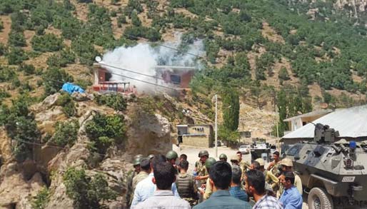 Halk savaşçısının üzerine giydiği tişörtün arkasında, Selam Olsun Şafak, Bahtiyar, Elif e yazarken ön kısmında Berkin Elvan ın resmi olduğu gözlendi.