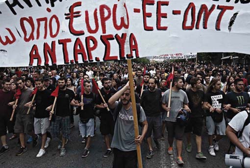 Emperyalizme Karşı Mücadele Etmek Suç Değil, Görevdir! Yunanistan ın Atina şehrinde 26 Haziran tarihinde 4 Türkiyeli devrimcinin yargılandığı dava başladı.