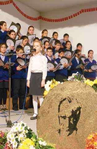 Ardından İstiklal Marşı mızı yürekten ve güçlü bir sesle söyledik.