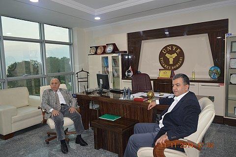 p) Belediye Başkanımız Ahmet ÇAMYAR Borsamızı ziyaret etti.