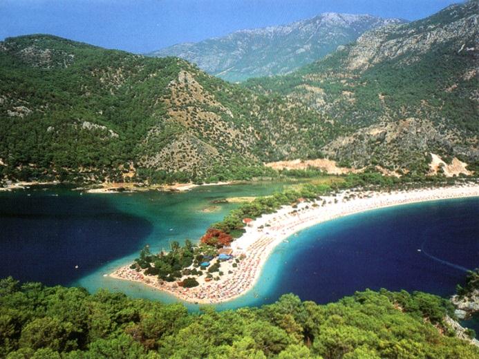 Deniz-Kum-Güneş Turizmi Türkiye de Deniz kum güneş turizmi denildiğinde akla gelen ilk iki destinasyon Antalya ve Ege destinasyonudur.