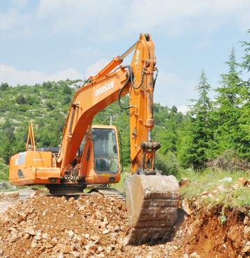 Uzlaşmamakta Uzlaştılar Kim demiş bizim siyasal kültürümüzde uzlaşma diye bir kavram gelişmemiştir diye. Meclis Başkanlığı seçiminde, siyasal partilerimiz uzlaştılar.