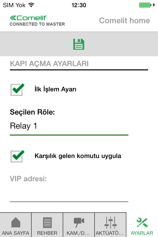 KAPI AÇMA TUŞU AYARI Kapı Açma tuşu Dış mekanlar üzerindeki röleleri aktive eder. Düğmeye, eş zamanlı olarak röleye kadar kumanda ettirmek mümkündür.. "Ayarlar"#.