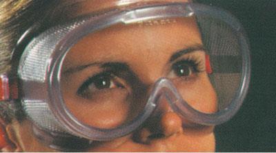 Kişisel Koruyucu Donanımlar (KKD) Göz Koruyucuları (Gözlük): Işınlardan, asit, sıçramalardan, buhardan, taşlama veya polisajdan, talaşlı imalatta