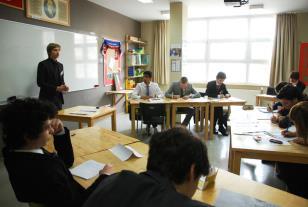 Öğrenim Deneyimleri Lise Münazara Kulübü (Debate Club) WSDC (World Students Debate Championship) (25 Ocak-5 Şubat) - Bu yıl Antalya'da yapılan 25.