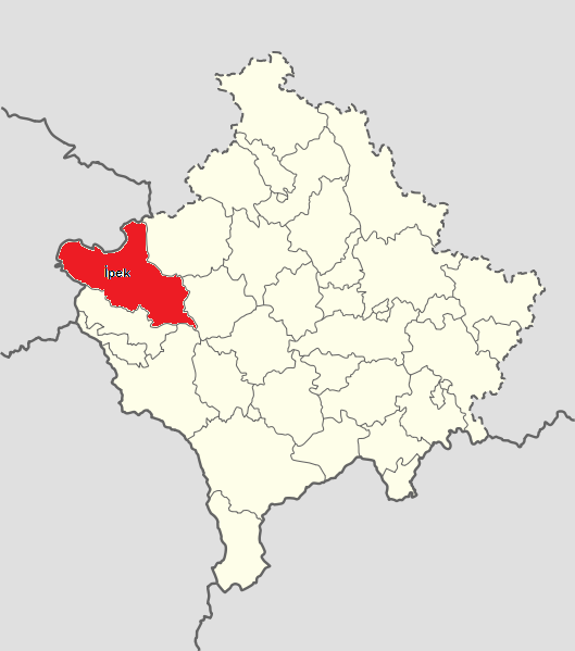 GİRİŞ İpek (Arnavutça: Peja veya Pejë; Boşnakça: Peć; Sırpça: Peć/Пећ; Kosova'nın kuzeybatısında bir şehir ve belediye merkezi. Kosova nın büyük yerleşim birimlerinden birisidir.