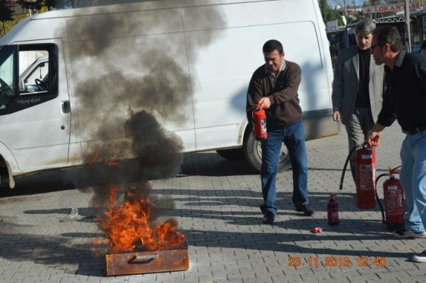 i)30-31.10.2013 tarihinde TOBB tarafından düzenlenen Denetim Öncesi Hazırlık Eğitimine, Mehmet GÜR ve Ebru AYATA katılmıştır. j)21.11.