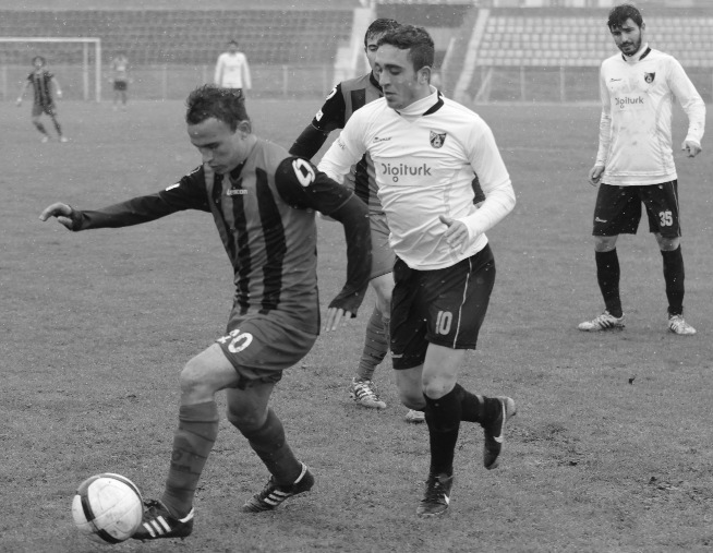 ligde play-off oynadýðý sezonda aldýðý tarihi 4-3 lük Ýstanbulspor zaferinin ardýndan cumartesi günüde bu kez 2-1 rakibini yenerek üç puan kazandý.