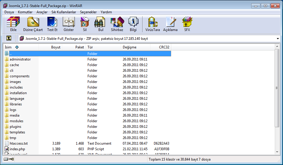 org adresinden edinebileceğiniz ücretsiz 7-Zip yazılımını da kullanabilirsiniz. WinRAR ı (ya da alternatif herhangi bir yazılımı) bilgisayarınıza yükledikten sonra Joomla_1.7.14- Stable- Full_Package_TR.