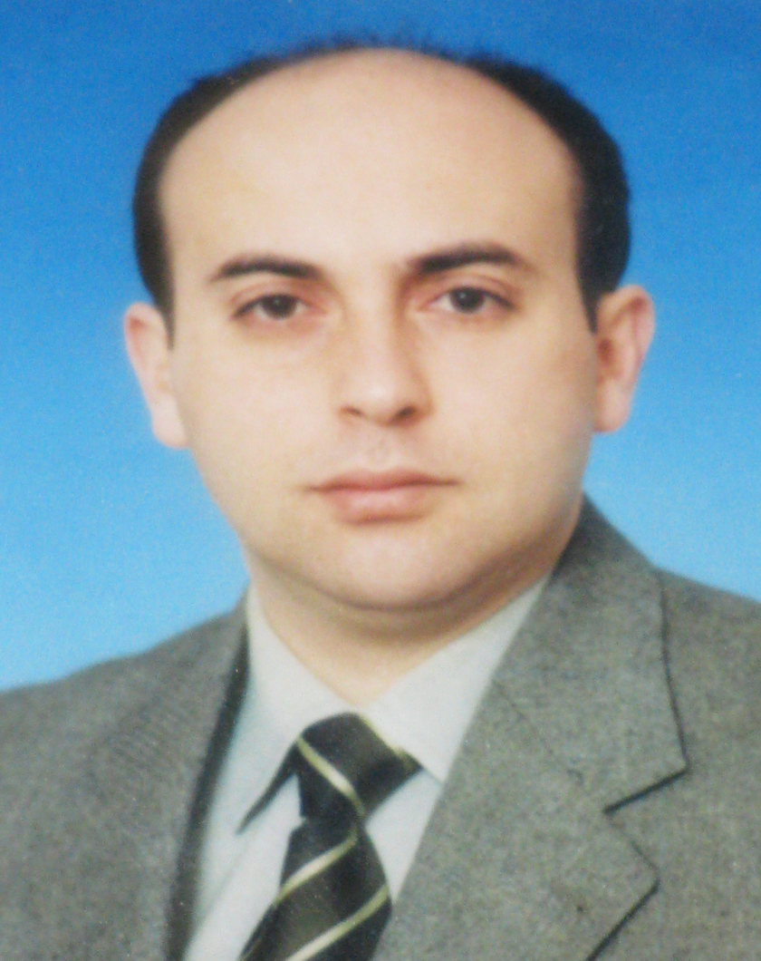 BİLECİK ÜNİVERSİTESİ AKADEMİK ÖZGEÇMİŞ FORMU KİŞİSEL BİLGİLER Adı Soyadı Hakan Çelik Ünvanı Doç.Dr. Birimi İktisadi ve İdari Bilimler Fakültesi Doğum Yeri Bolu Doğum Tarihi 31/01/1972 hakan.