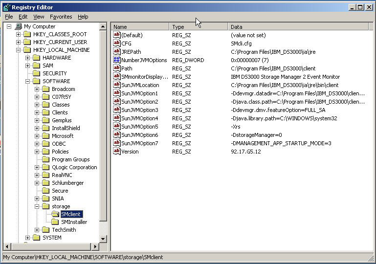 Şekil 12. Registry Editor (Kayıt Dosyası Düzenleyicisi) penceresi Windows içindeki Storage Manager yazılımı bileşenlerinin kaldırılmasıyla ilgili ek bilgi için bkz.