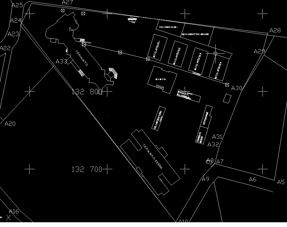 Mevcut yerleşkemizde Bodrum Kat + Zemin Kat + 2 Normal Kattan oluşan ve toplam 10.000 m 2 kapalı alana sahip ana hizmet binası, ilgili bölümlerin kullanımında her biri 540 m 2 den toplam 2.