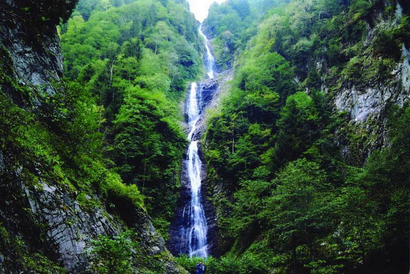 Şelalesi nin Tabiat Anıtı olarak tesciline ilişkin olarak ön etüd çalışmaları devam etmektedir.