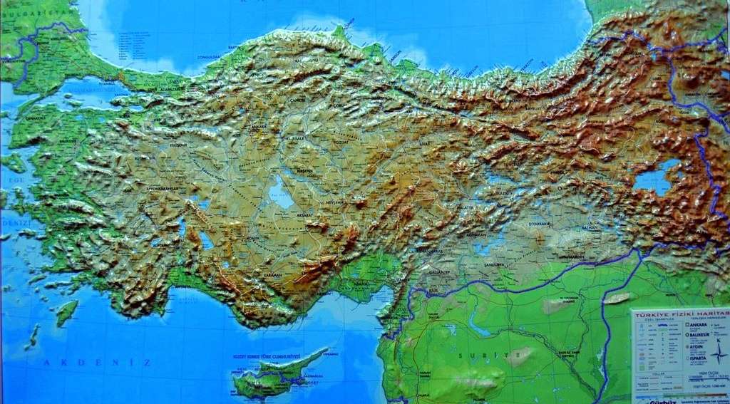 Frig Yolu Ankara-Afyonkarahisar-Kütahya-Eskişehir illeri arasında kalan Frig Vadileri nde, Friglerin kullanmış olduğu yollar esas alınarak