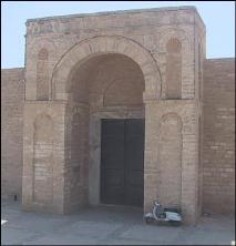 Abbasi ve Fatımi Devirlerinde Mimari Fatımiler Devri (909 1171) Mimarisi Mehdiye Camii Mehdiye Camii nin Planı Ezher ve Cuyuşi Camiileri nin resimlerini görmek için tıklayınız Ezher Camii nin Planı