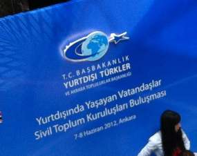 TELVE Turkish Society of Canada Turkish Society of Canada Sivil Toplum Kuruluşları Buluşmasında Yurtdışında Yaşayan Vatandaşlar http://www.turkishcanada.