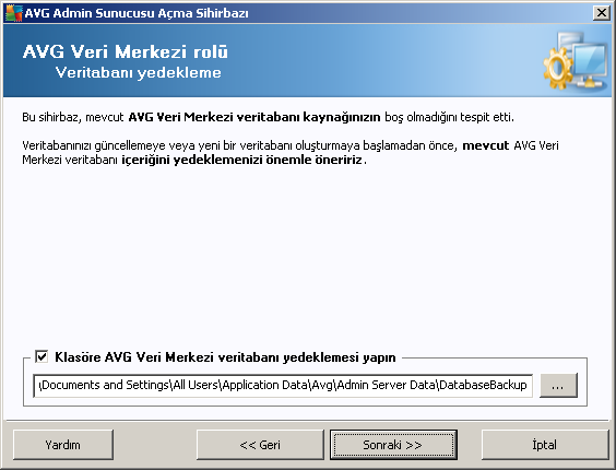 Bunu yapmak için Klasöre Veri Merkezi veritabanı yedeklemesi yap onay kutusunu işaretleyin ve istediğiniz depolama konumunu girin.