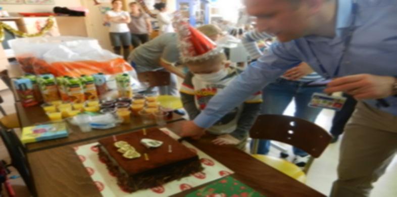 Ege Üniversitesi Çocuk Hastanesi Tülay Aktaş Onkoloji Bölümüne 2.