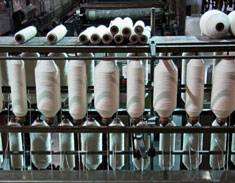Tekstil Sektörü Firma Bilgisi Sektör: Tekstil Sektörü Tekstil boyama ve apreleme Bayan dış giyim grubuna yönelik kumaş üretimi 1.500.