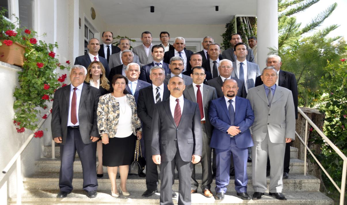 Saygıdeğer Arsuzlular, Değerli Hemşerilerim, İletişim ve bilginin tartışmasız bir güç olduğu günümüzde planlamanın önemi her geçen gün daha iyi anlaşılmaktadır.