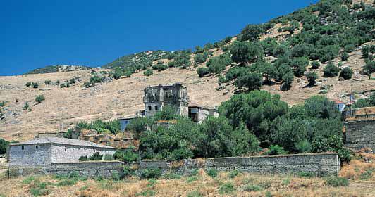 kenti gibi savaşı kaybedip, yakılıp yıkıldı. M.Ö.350 Yılında kent tekrar inşa edildi ve Naulokhos adlı bir limana sahip idi. Çevredeki törenleri Priene liler yönetirdi. Bu da kentin önemini artırdı.
