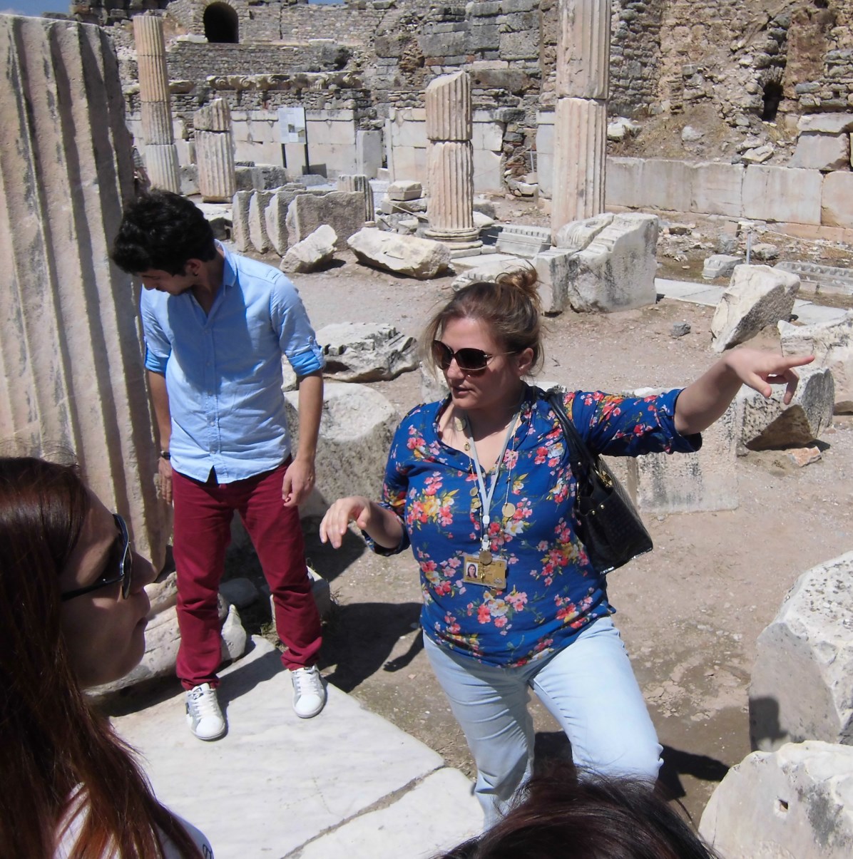 S A Y F A 2 Turizm Rehberliği Programımız Efes te.
