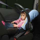 n Ohne Kindersitz ist ein Kind 7-mal mehr gefährdet, bei einem Unfall schwer verletzt oder getötet zu werden. 3 Jahre bis 14 Jahre und kleiner als150 cm 9 Monate bis 4 Jahre bis 15 Monate Die Babys >.