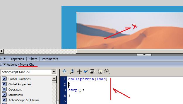 8- Sunumuz hazır. Şimdi sıra kodlarda: Sahnedeki filmimizi seçelim, F9 a tıklayıp Actions Script panelini açalım ve aşağıdaki kodları oraya kopyalayalım.