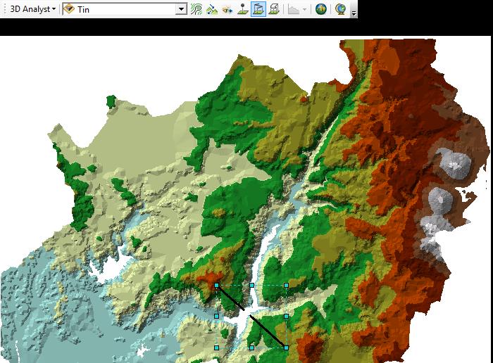 6 3D Analyst toolbar ında Create Profile Graph butonuna tıklayınız. Çizdiğiniz hat boyunca olan bir profil grafiği ekrana gelecektir.