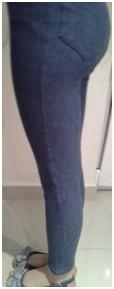 Değirmenci Z., Çelik N. Teknolojik Araştırmalar: TTED 2013 (2) 16-26 Şekil 4. Geleneksel denim kumaştan üretilmiş elastansız kız çocuk pantolonu(diz bölgesinde bollaşma oluşmuş) Şekil 5.