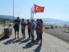 İşleyiş TÜRÇEV bir üst yapı olarak ödüllü plajların doğrudan denetimini yapar ve Mavi Bayrak