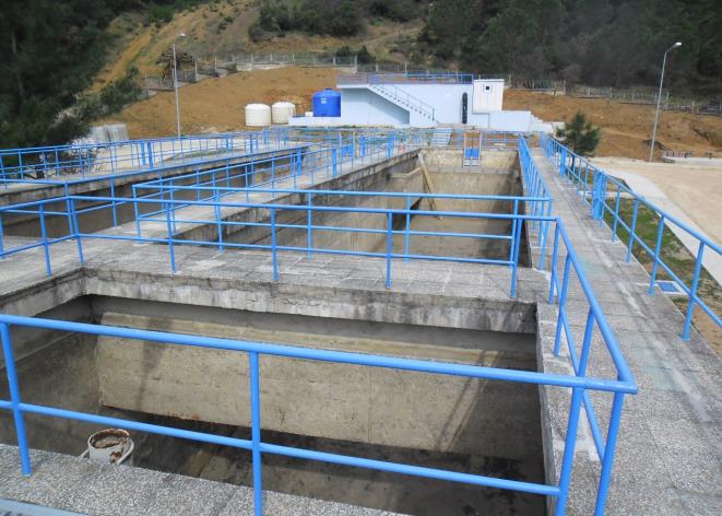 Mevcut İçme Suyu Durumu Armutlu(Yalova) Belediyesinin içmesuyu ihtiyacı Armutlu Göletinden alınan Q = 70 lt/sn ham suyun Ġçmesuyu Arıtma Tesisinde arıtılması ile karşılanmaktadır