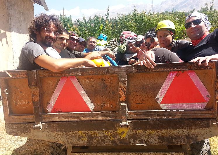 DÖNÜŞ ULAŞIM BİLGİLERİ Çukurbağ Köyü-Arpalık Mevkii Arpalık Mevkii - Çukurbağ Köyü Salim Abinin evi Çukurbağ Köyü Niğde Niğde - İstanbul FAALİYET RAPORU Traktör Salim Abi (0536 365 65 41) Traktör